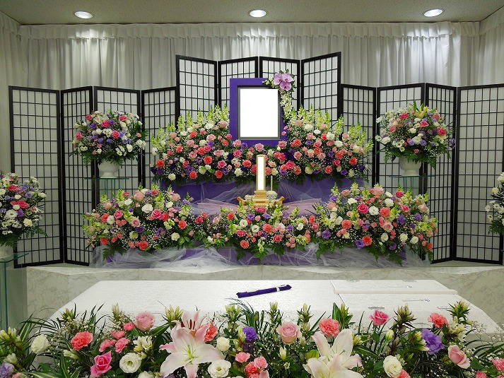一般葬プラン祭壇
